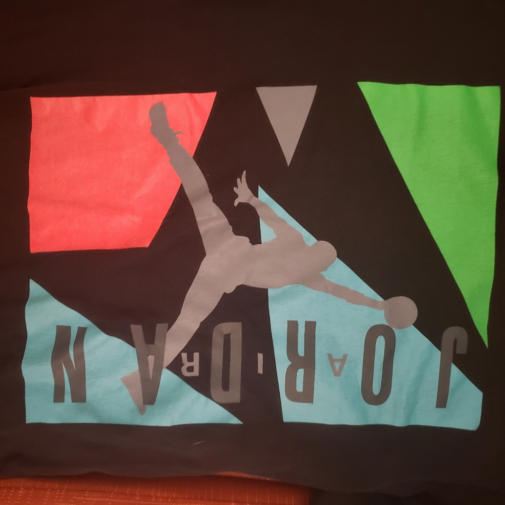 Jordan shirt